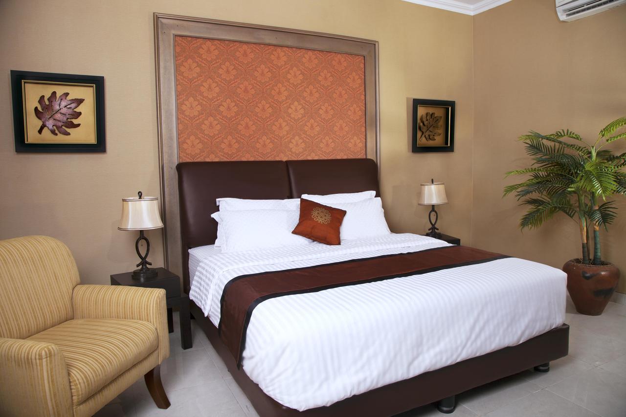 Resor Green Garden